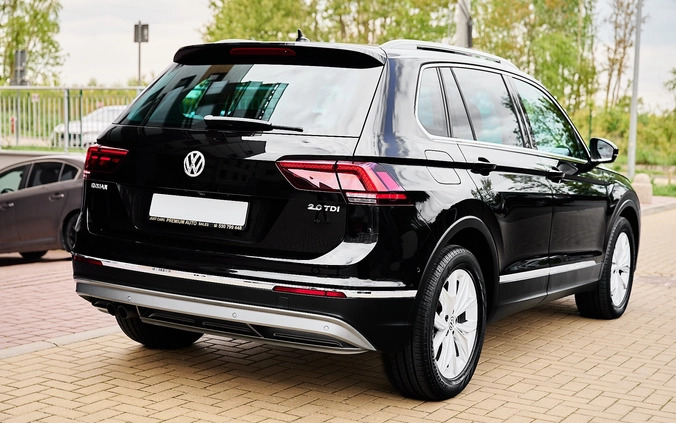 Volkswagen Tiguan cena 79700 przebieg: 213000, rok produkcji 2016 z Płock małe 781